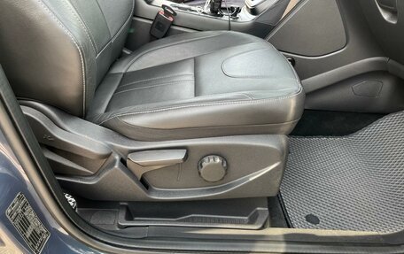 Ford Kuga III, 2014 год, 7 фотография