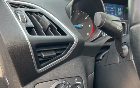 Ford Kuga III, 2014 год, 9 фотография