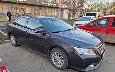 Toyota Camry, 2012 год, 1 700 000 рублей, 3 фотография