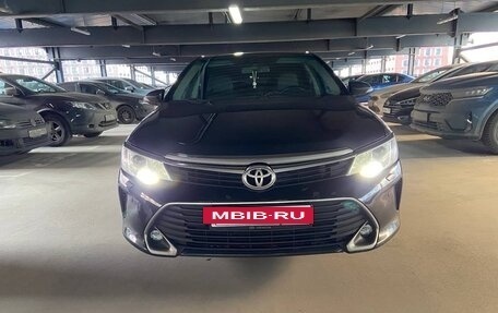 Toyota Camry, 2015 год, 2 200 000 рублей, 8 фотография