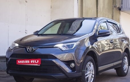 Toyota RAV4, 2015 год, 2 630 000 рублей, 4 фотография