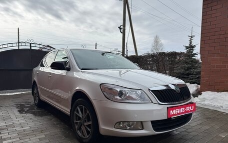 Skoda Octavia, 2011 год, 1 030 000 рублей, 2 фотография