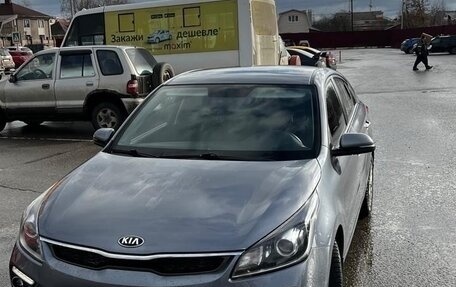 KIA Rio IV, 2017 год, 1 435 000 рублей, 1 фотография