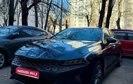 KIA K5, 2021 год, 2 750 000 рублей, 2 фотография