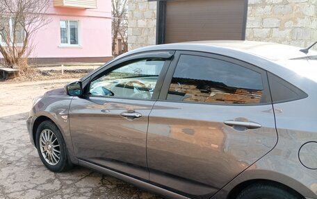 Hyundai Solaris II рестайлинг, 2011 год, 760 000 рублей, 8 фотография