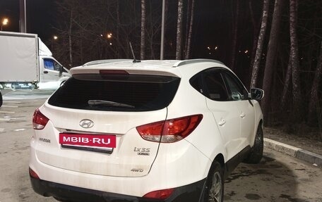 Hyundai ix35 I рестайлинг, 2013 год, 1 210 000 рублей, 3 фотография