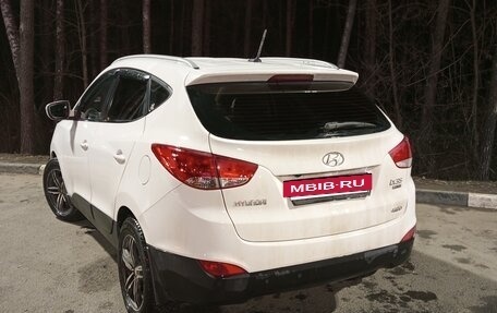 Hyundai ix35 I рестайлинг, 2013 год, 1 210 000 рублей, 2 фотография