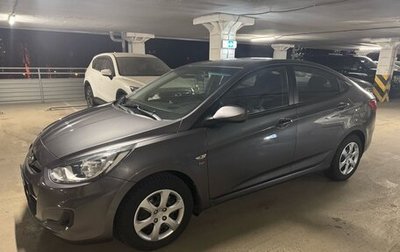 Hyundai Solaris II рестайлинг, 2014 год, 999 999 рублей, 1 фотография