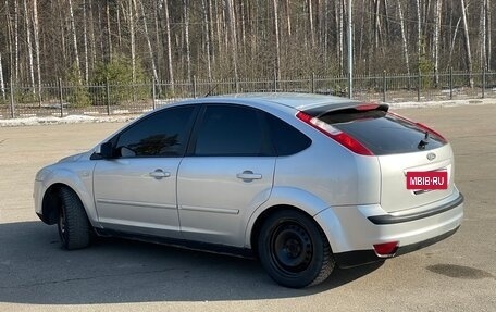 Ford Focus II рестайлинг, 2005 год, 500 000 рублей, 3 фотография