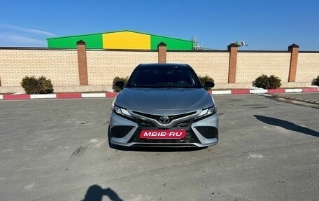 Toyota Camry, 2021 год, 3 250 000 рублей, 5 фотография