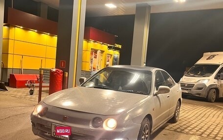 Honda Integra III рестайлинг, 1994 год, 330 000 рублей, 3 фотография