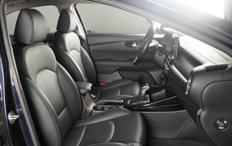 KIA Cerato IV, 2019 год, 2 399 000 рублей, 8 фотография