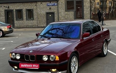 BMW 5 серия, 1992 год, 600 000 рублей, 2 фотография