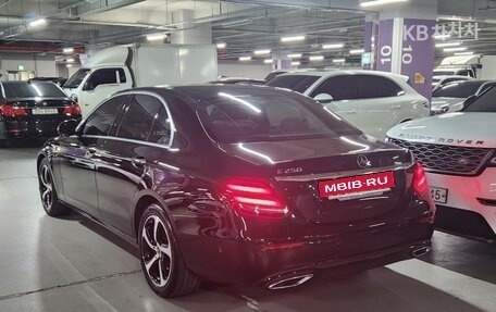 Mercedes-Benz E-Класс, 2021 год, 2 896 000 рублей, 3 фотография