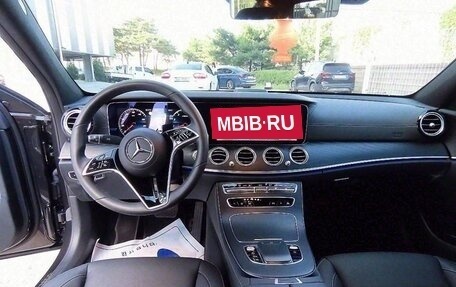 Mercedes-Benz E-Класс, 2022 год, 4 320 000 рублей, 7 фотография
