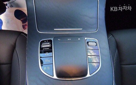 Mercedes-Benz E-Класс, 2022 год, 4 320 000 рублей, 13 фотография
