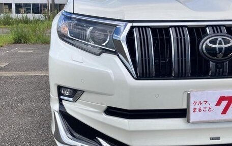 Toyota Land Cruiser Prado 150 рестайлинг 2, 2022 год, 3 700 090 рублей, 7 фотография