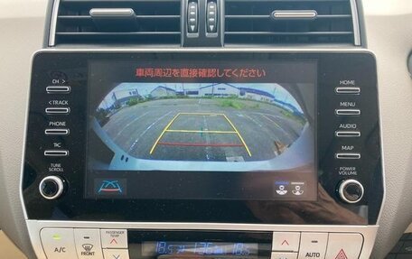 Toyota Land Cruiser Prado 150 рестайлинг 2, 2022 год, 3 700 090 рублей, 17 фотография