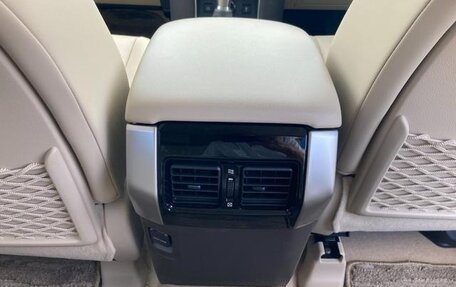 Toyota Land Cruiser Prado 150 рестайлинг 2, 2022 год, 3 700 090 рублей, 34 фотография