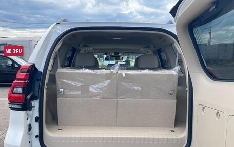 Toyota Land Cruiser Prado 150 рестайлинг 2, 2022 год, 3 700 090 рублей, 40 фотография