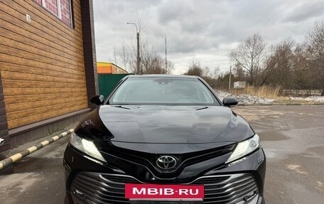 Toyota Camry, 2019 год, 3 200 000 рублей, 3 фотография