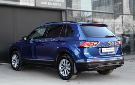 Volkswagen Tiguan II, 2021 год, 2 599 000 рублей, 9 фотография