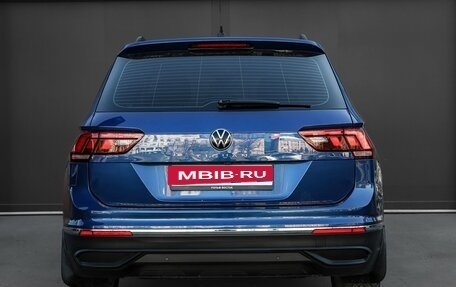 Volkswagen Tiguan II, 2021 год, 2 599 000 рублей, 8 фотография