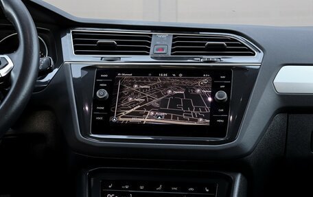 Volkswagen Tiguan II, 2021 год, 2 599 000 рублей, 15 фотография