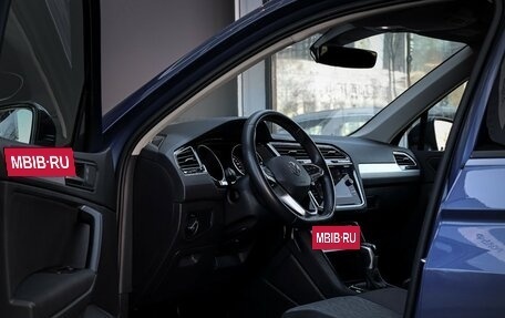 Volkswagen Tiguan II, 2021 год, 2 599 000 рублей, 20 фотография
