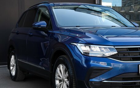 Volkswagen Tiguan II, 2021 год, 2 599 000 рублей, 29 фотография