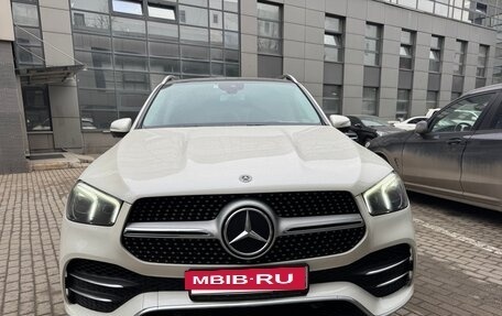 Mercedes-Benz GLE, 2019 год, 6 400 000 рублей, 2 фотография