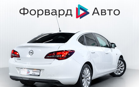 Opel Astra J, 2014 год, 990 000 рублей, 7 фотография