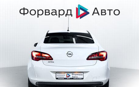 Opel Astra J, 2014 год, 990 000 рублей, 6 фотография