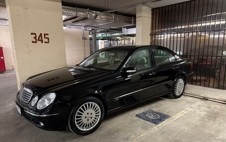 Mercedes-Benz E-Класс, 2003 год, 1 520 000 рублей, 24 фотография