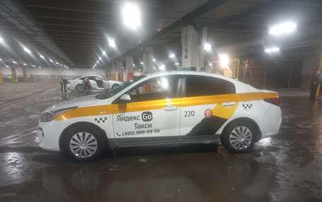 KIA Rio IV, 2017 год, 855 000 рублей, 6 фотография