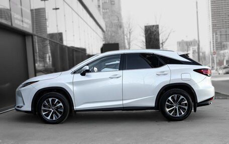 Lexus RX IV рестайлинг, 2019 год, 5 240 000 рублей, 8 фотография