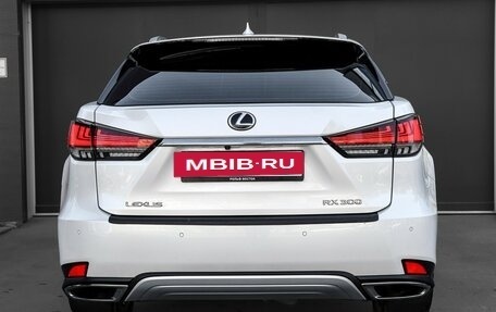 Lexus RX IV рестайлинг, 2019 год, 5 240 000 рублей, 6 фотография