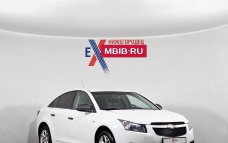 Chevrolet Cruze II, 2011 год, 739 000 рублей, 2 фотография