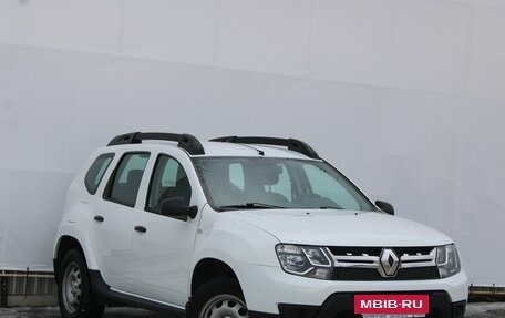 Renault Duster I рестайлинг, 2016 год, 960 000 рублей, 3 фотография