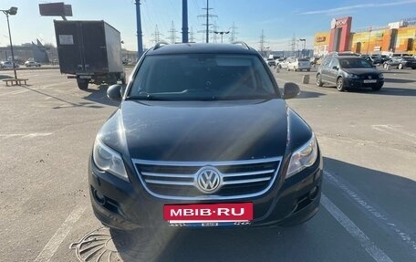 Volkswagen Tiguan I, 2010 год, 1 200 000 рублей, 2 фотография