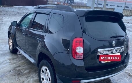 Renault Duster I рестайлинг, 2014 год, 1 099 000 рублей, 3 фотография