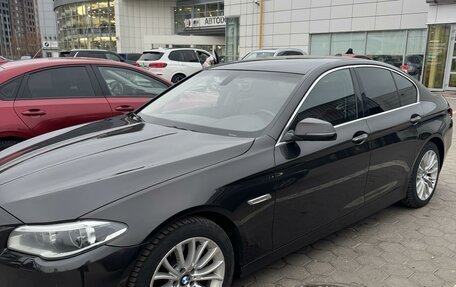 BMW 5 серия, 2016 год, 2 800 000 рублей, 3 фотография