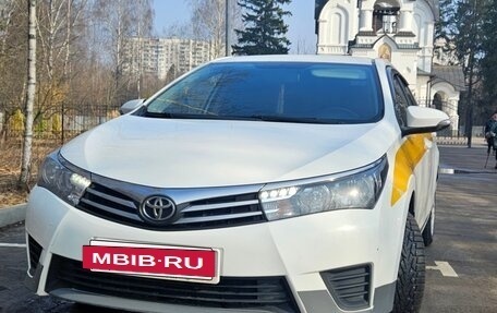 Toyota Corolla, 2014 год, 1 130 000 рублей, 5 фотография