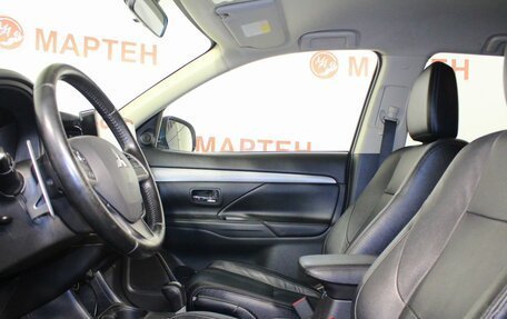 Mitsubishi Outlander III рестайлинг 3, 2013 год, 1 470 000 рублей, 9 фотография