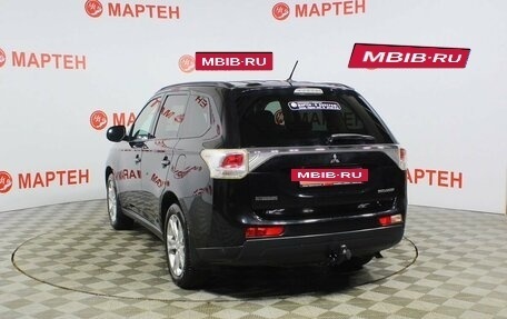 Mitsubishi Outlander III рестайлинг 3, 2013 год, 1 470 000 рублей, 7 фотография