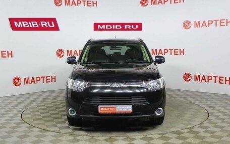 Mitsubishi Outlander III рестайлинг 3, 2013 год, 1 470 000 рублей, 2 фотография