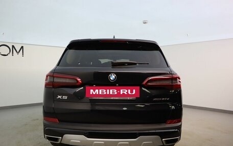 BMW X5, 2019 год, 8 050 000 рублей, 4 фотография