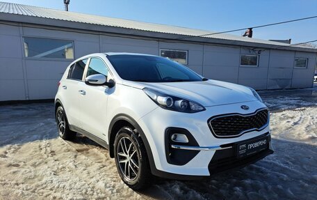 KIA Sportage IV рестайлинг, 2021 год, 2 199 000 рублей, 3 фотография