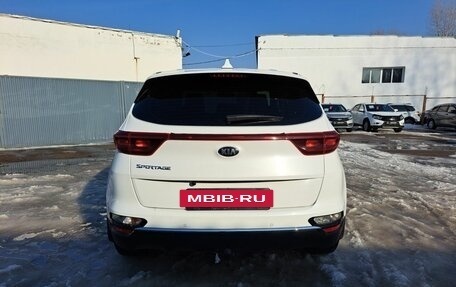 KIA Sportage IV рестайлинг, 2021 год, 2 199 000 рублей, 7 фотография