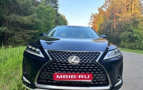 Lexus RX IV рестайлинг, 2020 год, 5 899 000 рублей, 3 фотография